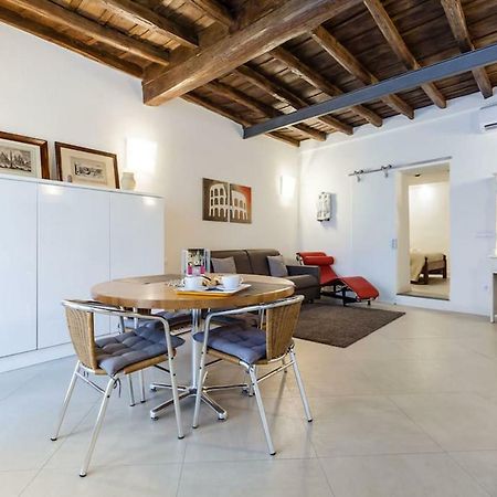 Maison Romana Loft Bagian luar foto