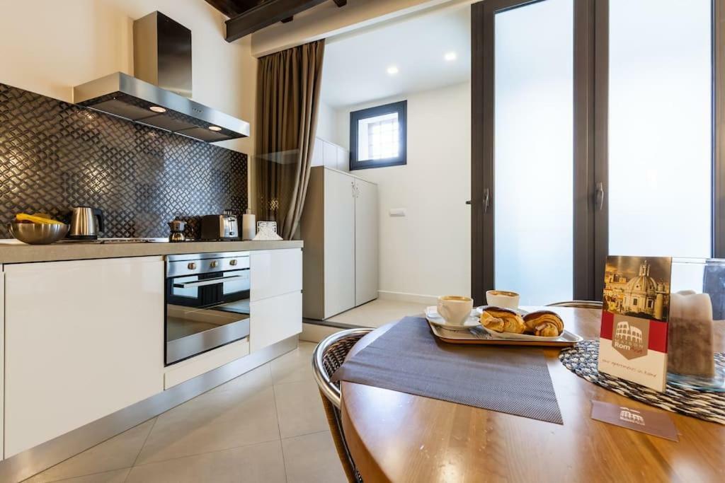 Maison Romana Loft Bagian luar foto
